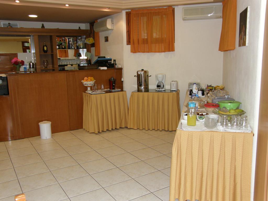 Megim Hotel Палеохора Экстерьер фото